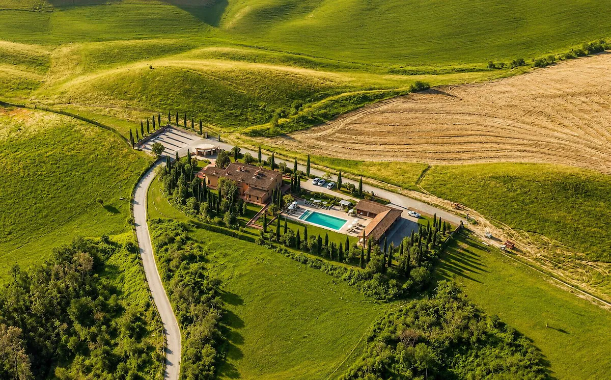 The private villa in the Tuscan countryside